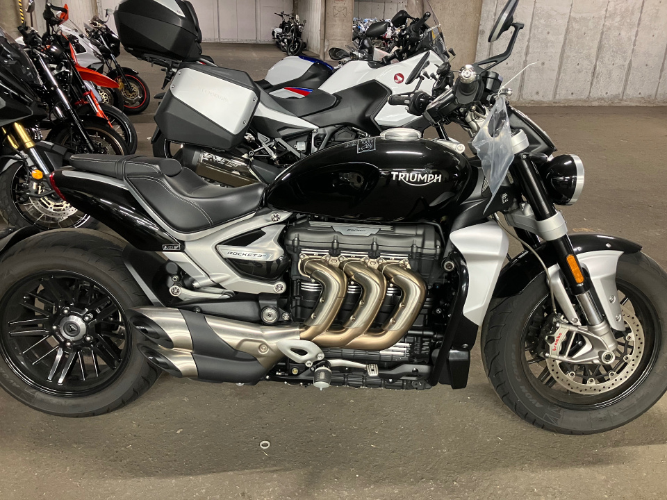 Triumph ROCKET III R 2005