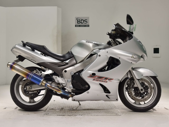 Kawasaki ZZ-R1200 2002