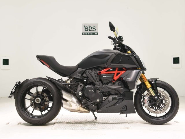 Ducati DIAVEL 1260S 2021