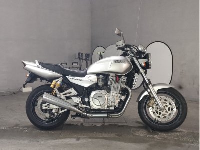 Yamaha XJR1300 1998