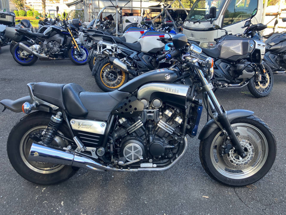 Yamaha V-MAX1200 2004