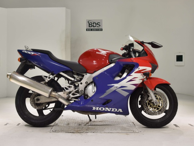Honda CBR600F 2004