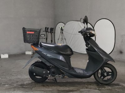 Suzuki ADDRESS V50