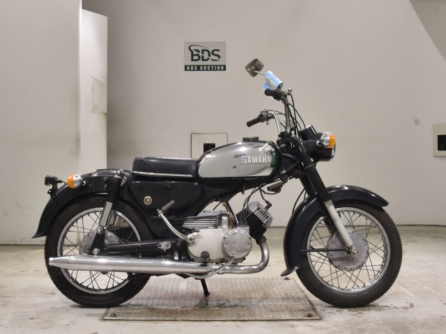 Yamaha A7