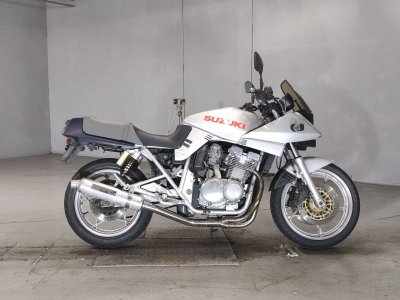 Suzuki GSX400S KATANA