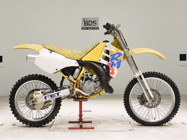 Suzuki RM125