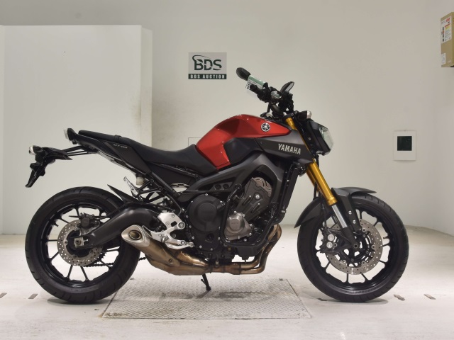 Yamaha MT-09 2016
