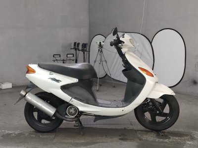 Yamaha GRANDAXIS100 2006