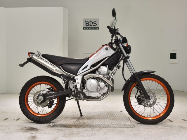 Yamaha TRICKER 2014