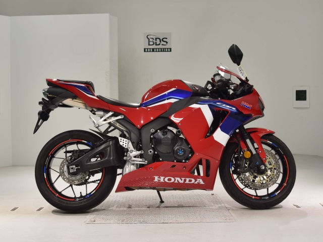 Honda CBR600RR 2021