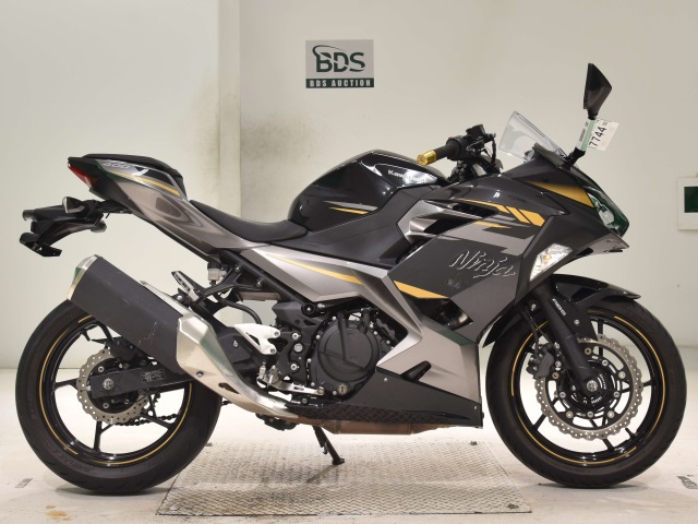 Kawasaki NINJA400 2022