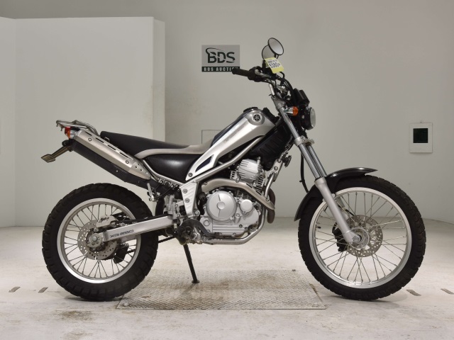 Yamaha TRICKER 2008