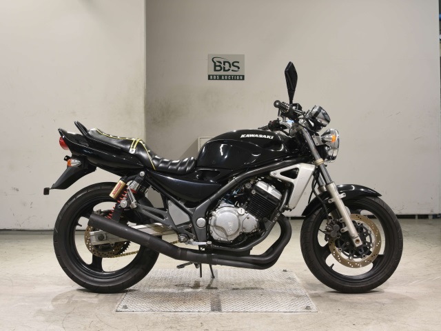 Kawasaki BALIUS ZR250 2003