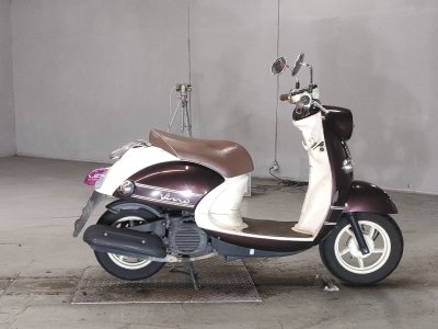 Yamaha VINO50 2016