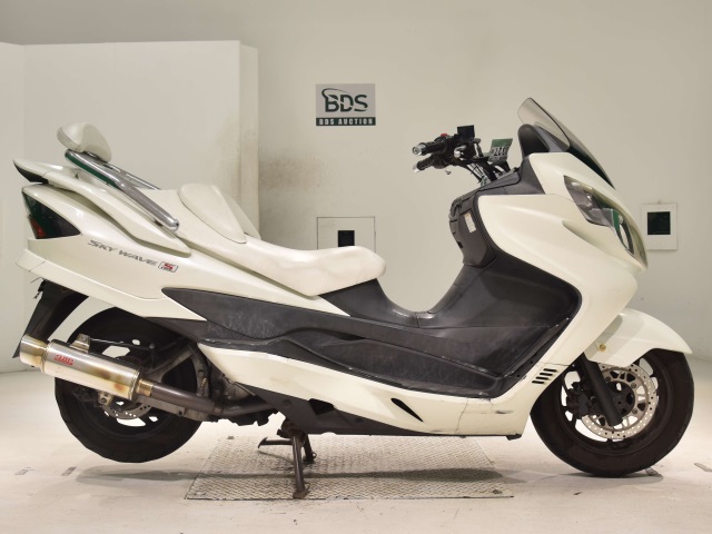 Suzuki SKYWAVE 250S