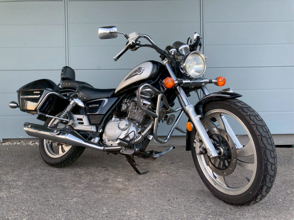 Suzuki GZ150A 2011