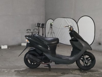 Suzuki LETS2
