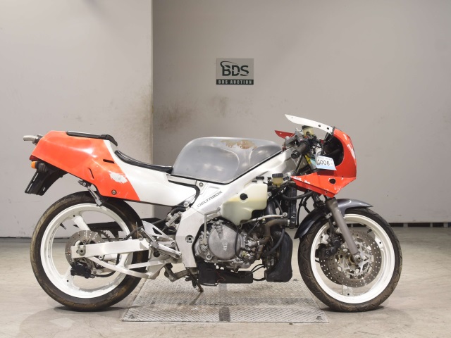 Yamaha TZR250 1989