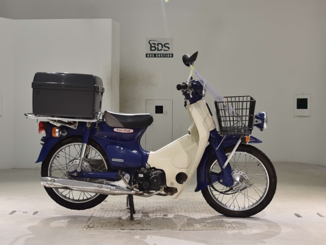 Honda C50 2008