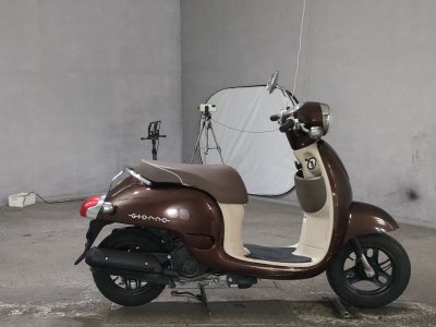 Honda GIORNO 2011