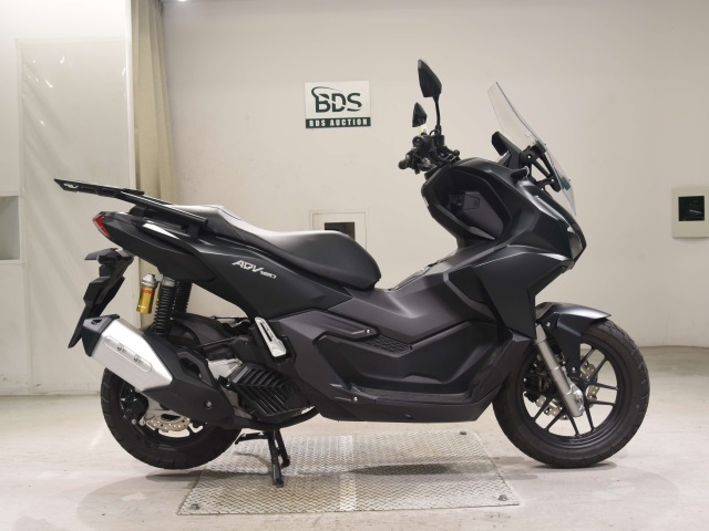 Honda ADV 160 2023