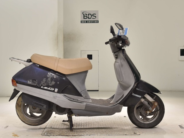 Honda LEAD90 1988