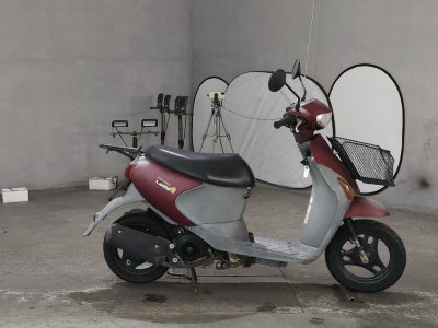 Suzuki LETS4