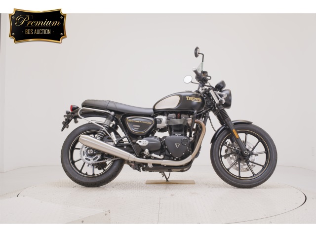 Triumph STREET TWIN 2021