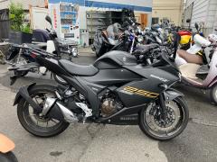 Suzuki GIXXER250SF