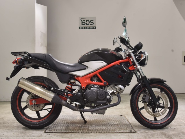 Honda VTR250 2011