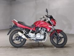 Suzuki GSR250
