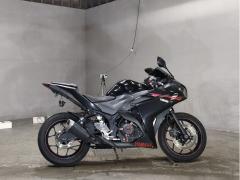 Yamaha YZF-R25 2015