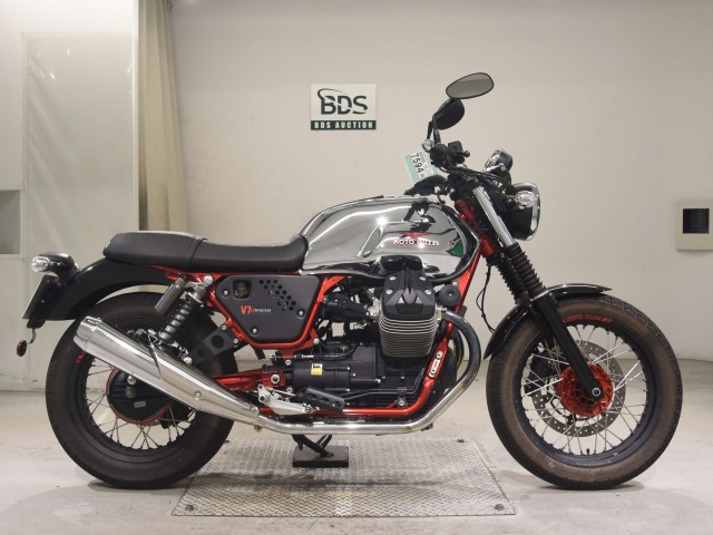 Moto Guzzi V7 2 RACER 2016