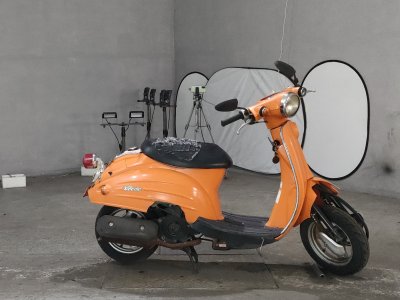 Suzuki VERDE