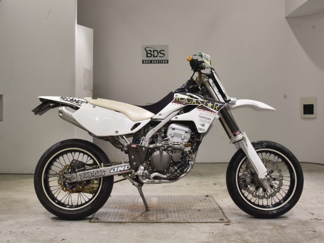 Kawasaki D-TRACKER250 2004