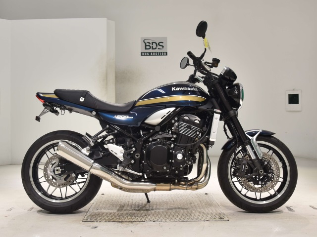 Kawasaki Z900RS 2022