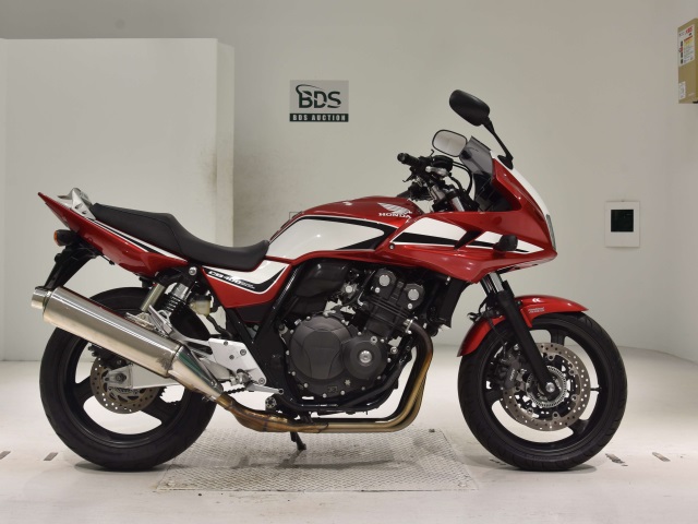 Honda CB400SFV BOLDOR 2011