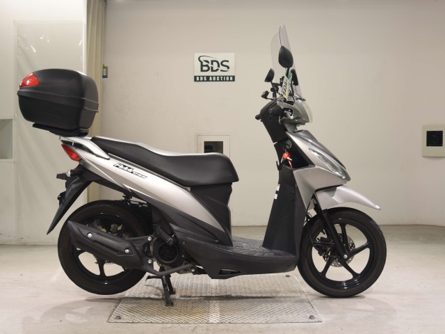 Suzuki ADDRESS V110