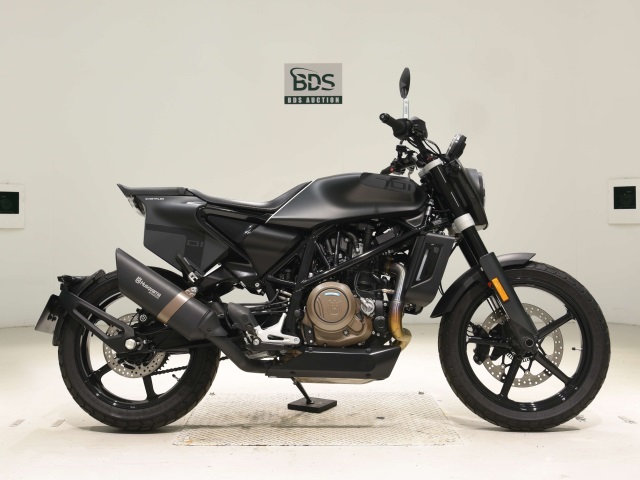 Husqvarna SVARTPILEN 701 2022