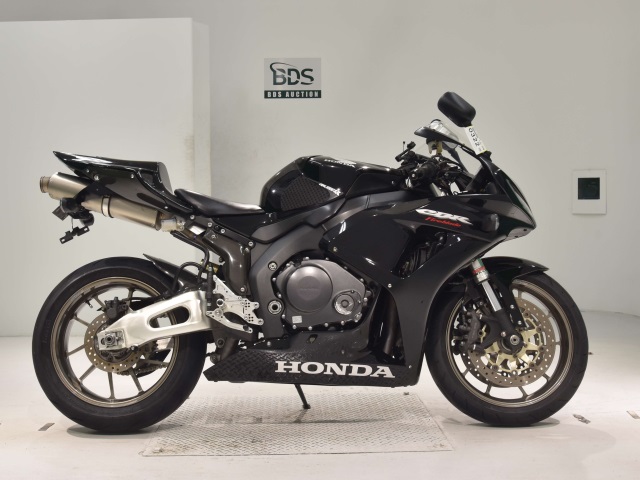 Honda CBR1000RR 2006