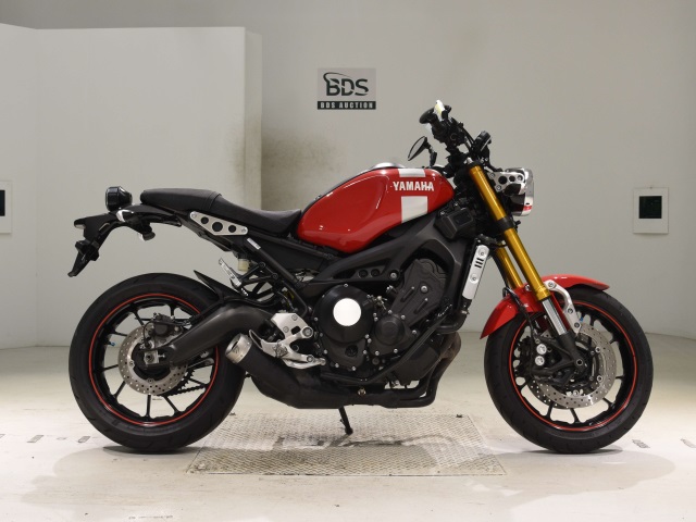 Yamaha XSR900 2016
