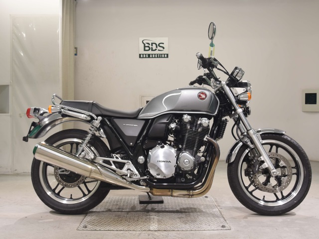 Honda CB1100 2016