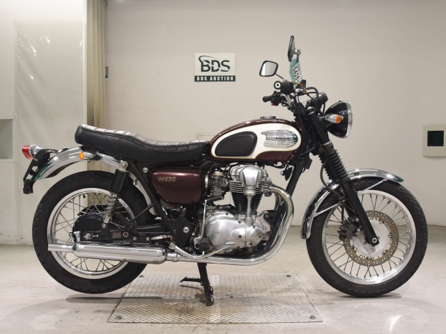 Kawasaki W650 2011