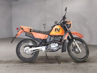 Suzuki DF125E