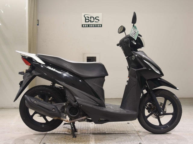 Suzuki ADDRESS V110