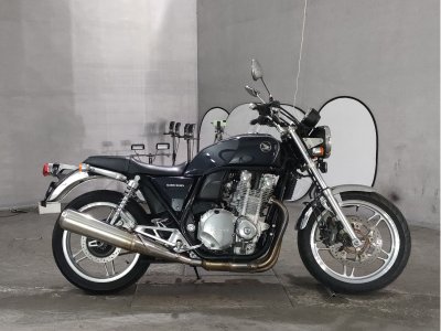 Honda CB1100 2011