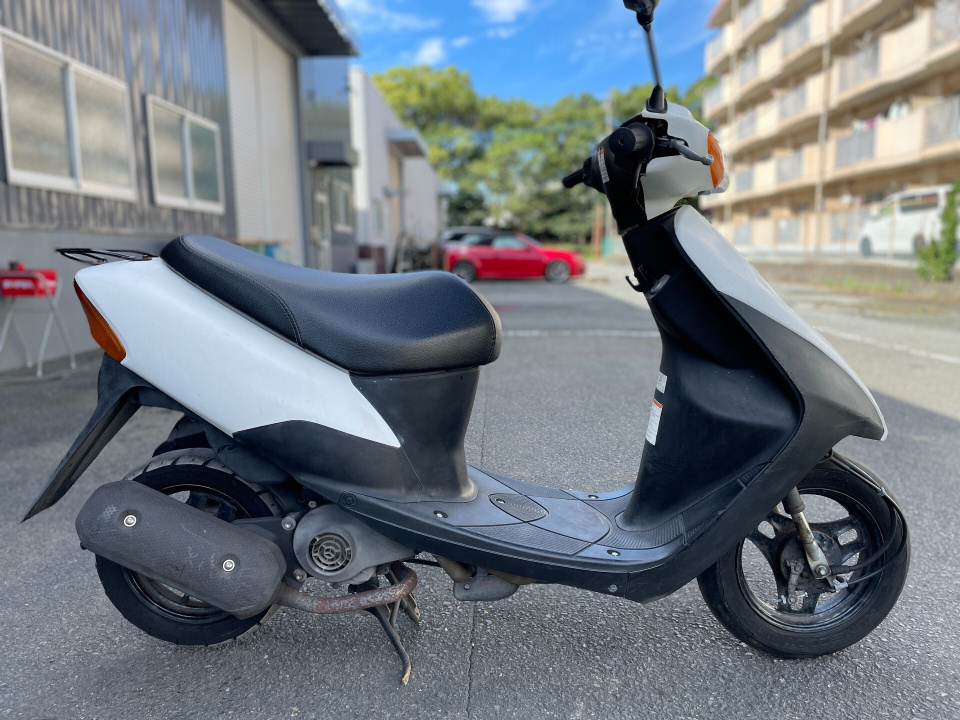 Suzuki LETS2