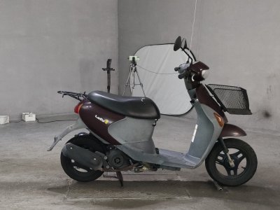 Suzuki LETS4