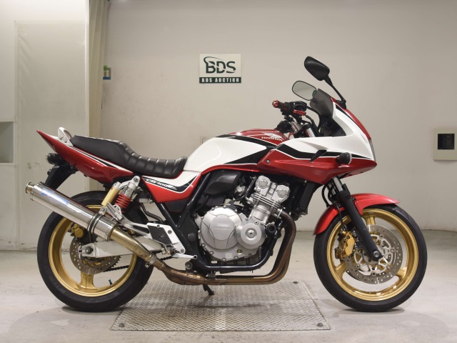 Honda CB400SFV BOLDOR 2010