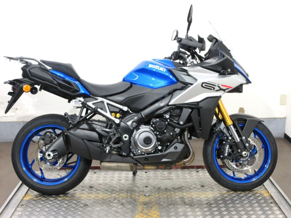 Suzuki gsx-s1000 gx 2024